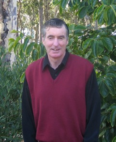 Headshot of Richard Leonard SJ